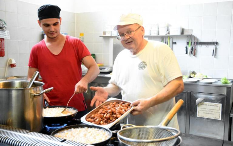 Bemutatták Szolnok kedvenc menüjét