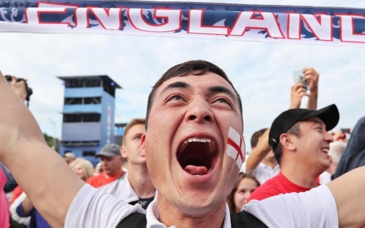 Az angolok csaknem fele bízik a győzelemben